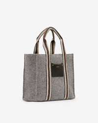 gris foncé